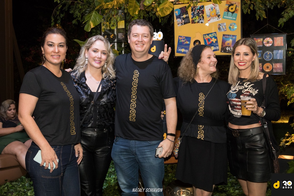 71146588 2755145387863552 4250968895105531904 O 2755145384530219